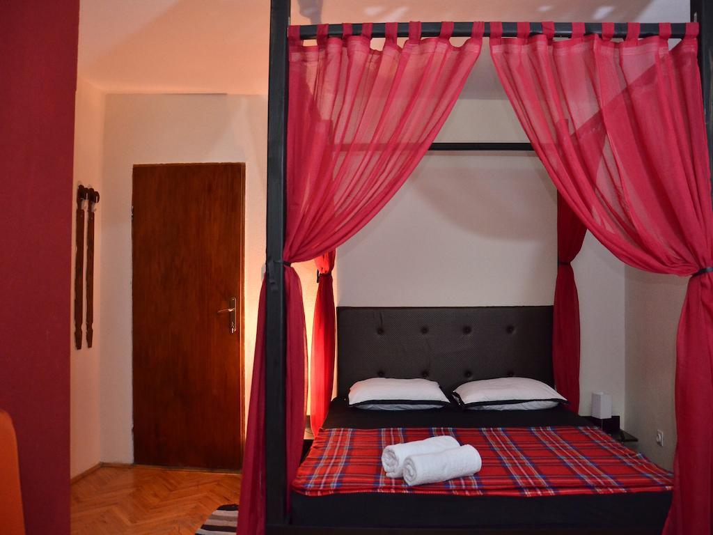 Hostel Kalonis Skopje Phòng bức ảnh