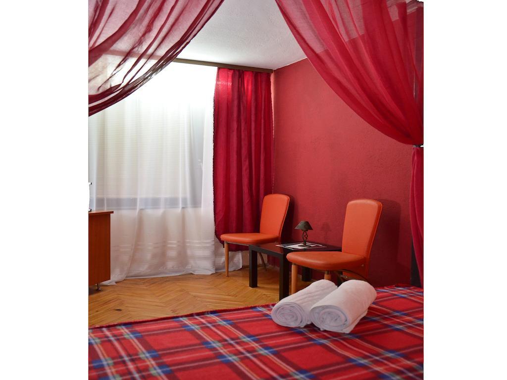 Hostel Kalonis Skopje Phòng bức ảnh