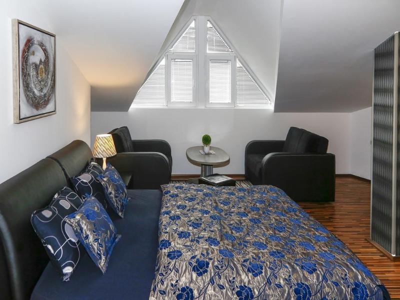Hostel Kalonis Skopje Ngoại thất bức ảnh