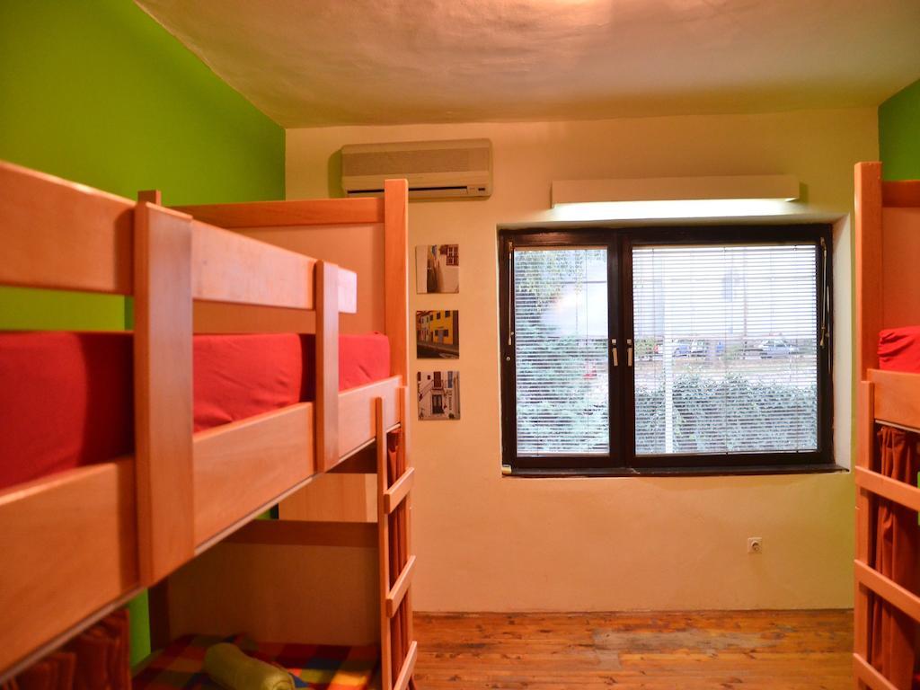 Hostel Kalonis Skopje Phòng bức ảnh